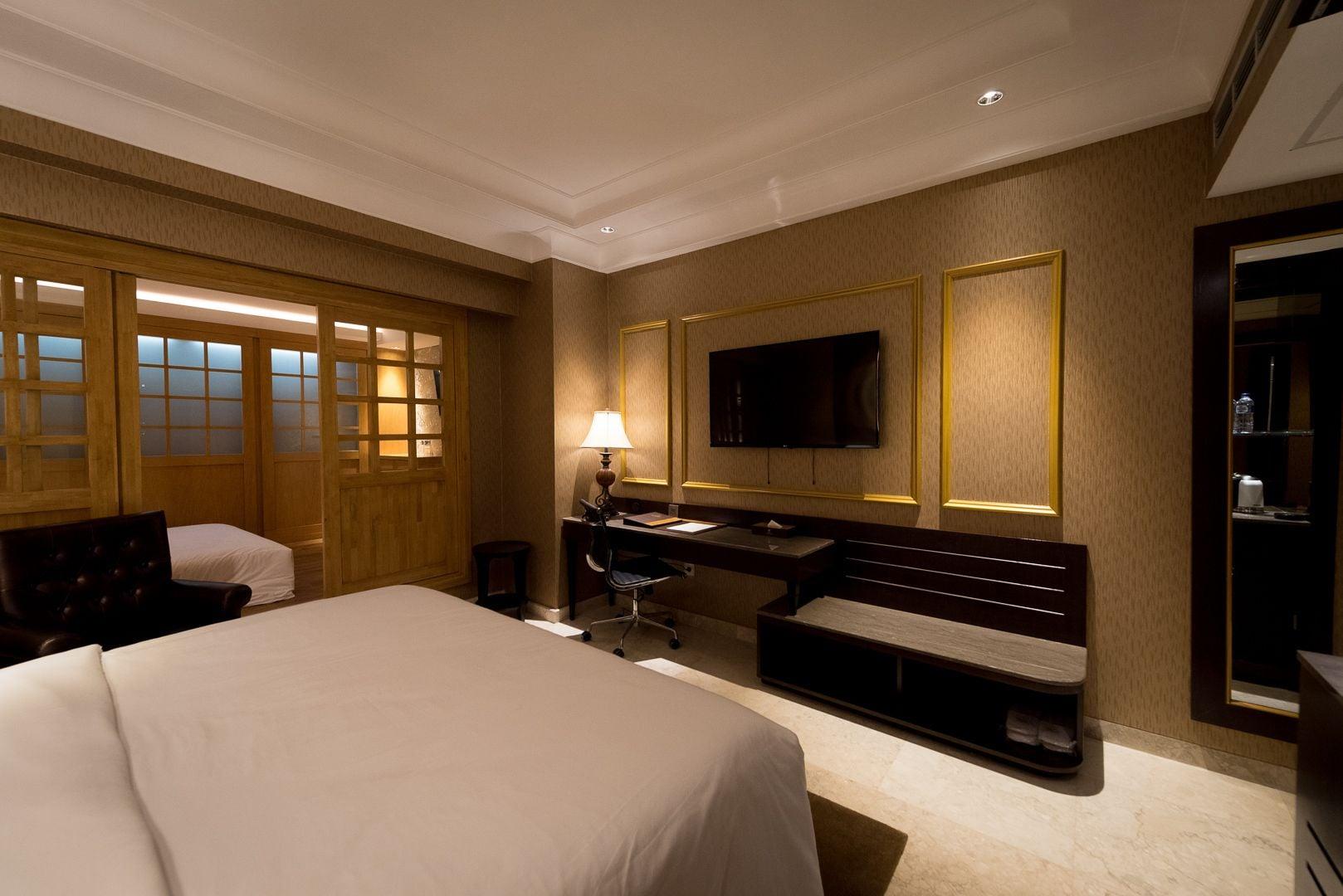 Myko Hotel & Convention Center Makassar Exterior foto
